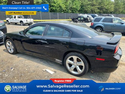 Used 2012 Dodge Charger SXT Plus RWD image 3