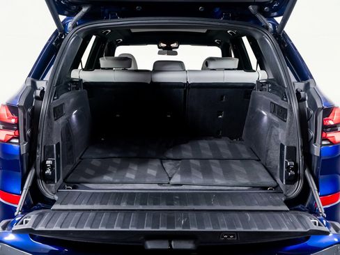 Used 2025 BMW X5 M60i w/ Premium Essential Package image 58