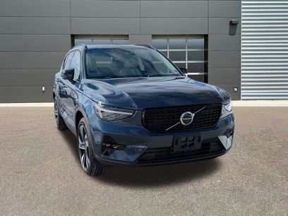 New 2026 Volvo XC40 B5 Ultra w/ Protection Package Premier