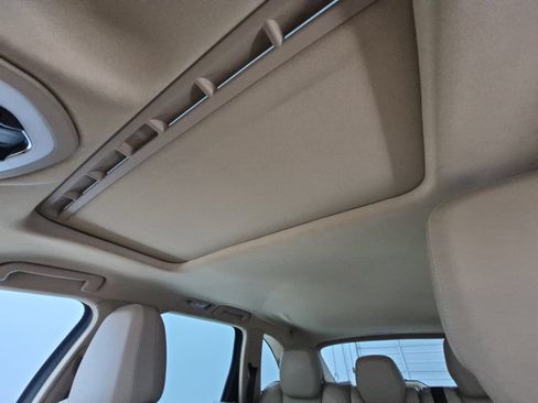 Used 2013 Porsche Cayenne AWD/4WD image 17