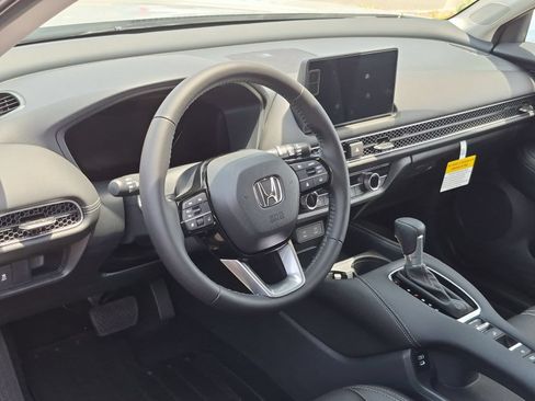 New 2027 Honda HR-V EX-L image 2