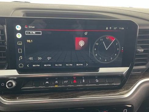 Used 2022 GMC Sierra 1500 Elevation w/ Preferred Package image 39