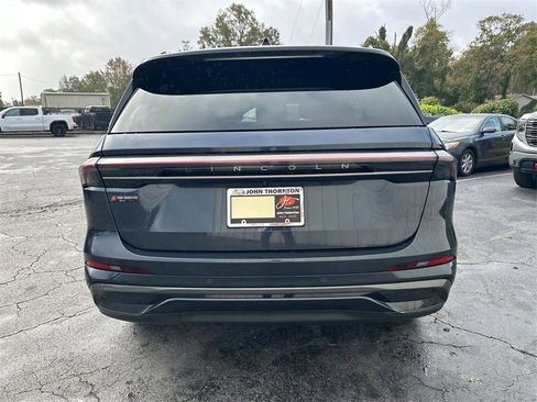 Used 2024 Lincoln Nautilus Reserve w/ Equipment Group 202A image 7