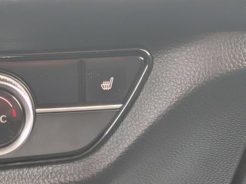 Certified 2024 Honda HR-V EX-L image 27