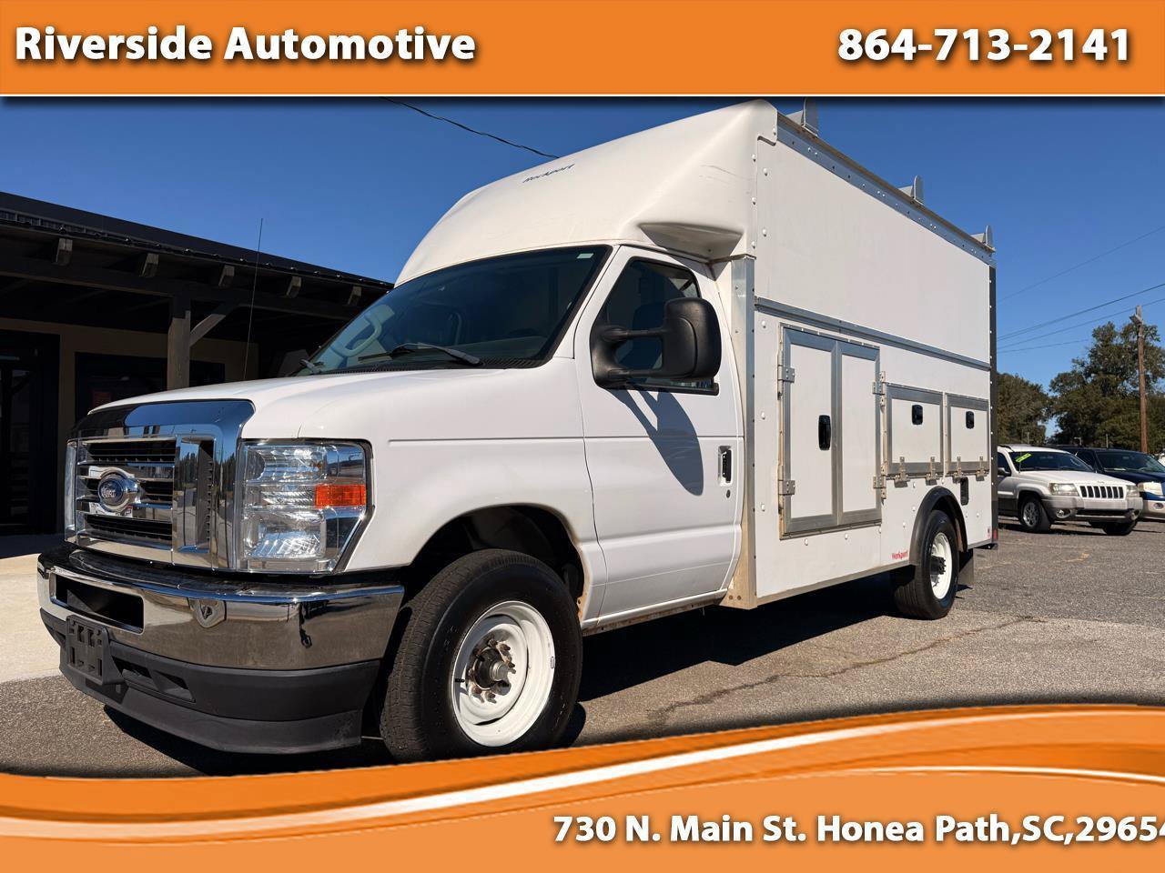 Used 2022 Ford E-350 and Econoline 350 Super Duty w/ Power Windows & Locks Group RWD image 1