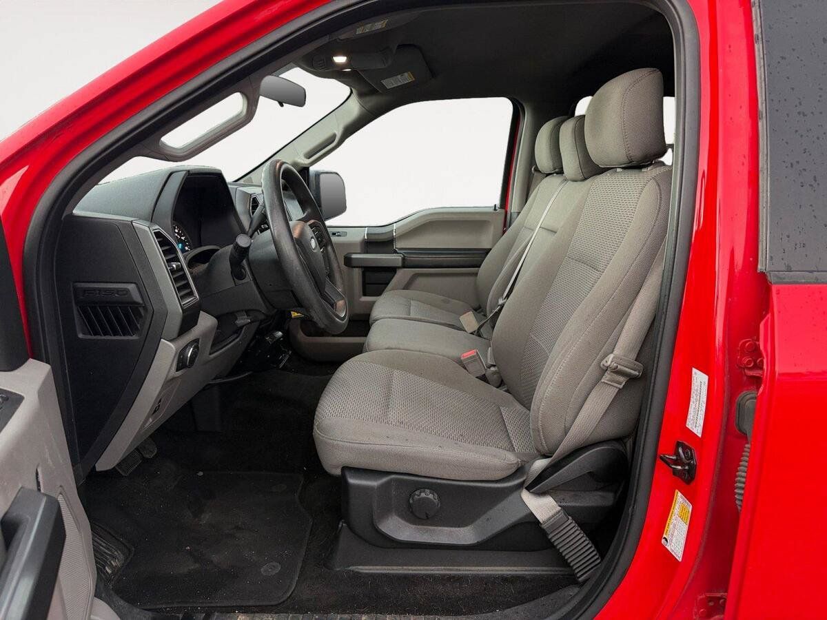 Used 2018 Ford F150 XLT AWD/4WD image 9