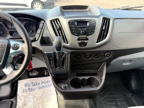 Used 2019 Ford Transit 250 130 Low Roof image 18