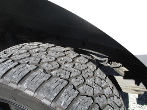 Used 2013 Ford F150 Limited image 4