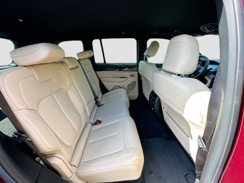 Used 2025 Jeep Grand Cherokee Limited w/ MOPAR Finishing Package image 28