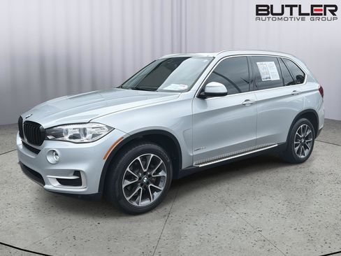 Used 2018 BMW X5 xDrive35i AWD/4WD image 1