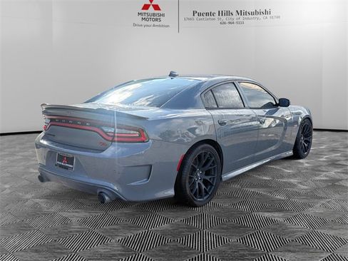 Used 2017 Dodge Charger R/T Scat Pack w/ Dynamics Package image 5