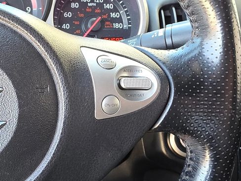 Used 2015 Nissan 370Z Coupe RWD image 15