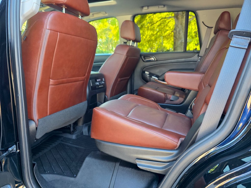 Used 2019 Chevrolet Tahoe Premier w/ Premier Plus Edition AWD/4WD image 29