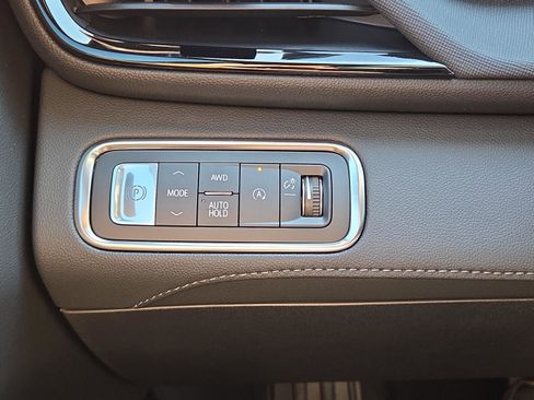 New 2026 Buick Enclave Preferred w/ Power Package AWD/4WD image 12