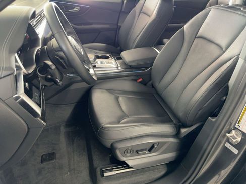 Certified 2025 Audi Q7 2.0T Premium Plus w/ Premium Plus Package image 5