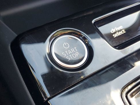 Used 2025 Audi A6 e-tron Ultra w/ Ultra Package image 32