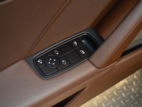 Certified 2026 Porsche 911 Carrera 4S image 18