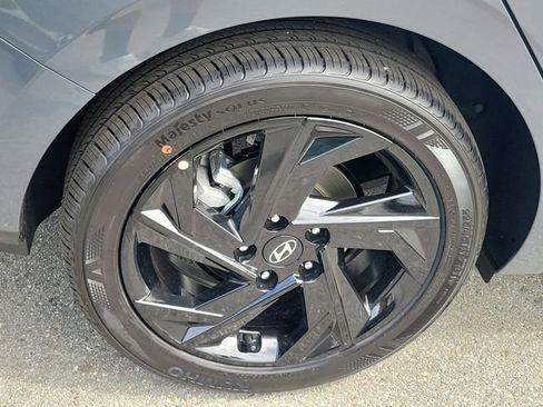 New 2026 Hyundai Elantra Sport FWD image 28