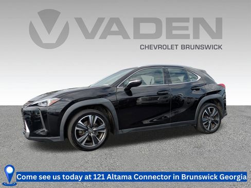 Used 2021 Lexus UX 200 w/ Accessory Package (Z1) image 1