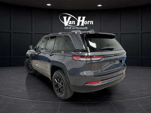 New 2026 Jeep Grand Cherokee Altitude AWD/4WD image 5