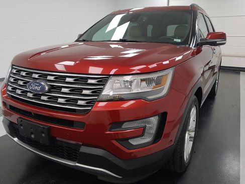 Used 2017 Ford Explorer Limited w/ Equipment Group 301A image 15
