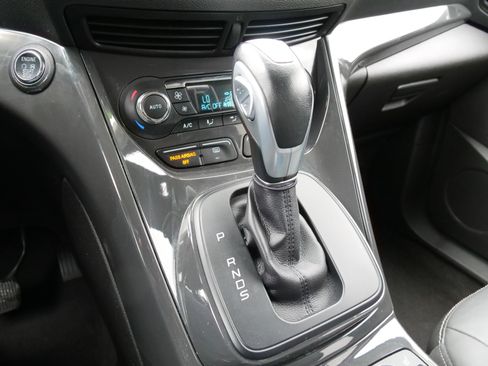 Used 2015 Ford Escape Titanium image 26