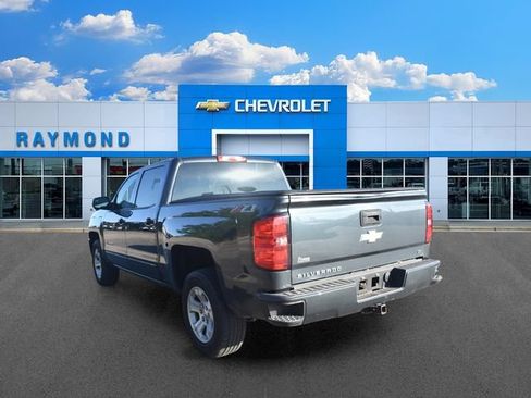 Used 2018 Chevrolet Silverado 1500 LT w/ All Star Edition AWD/4WD image 5