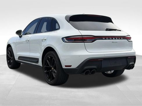 Used 2022 Porsche Macan AWD/4WD image 4