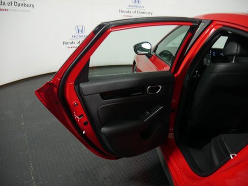 Used 2025 Honda Civic Sport Touring image 11