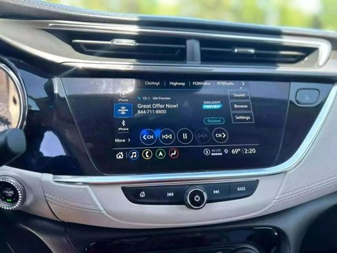 Used 2022 Buick Encore GX Select w/ Advanced Technology Package image 19