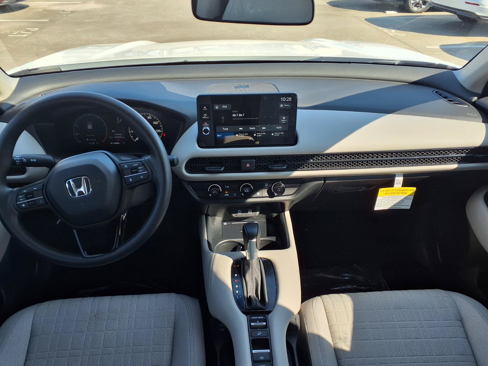 Certified 2027 Honda HR-V LX image 4