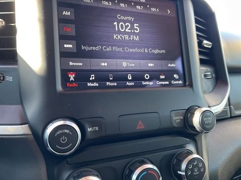 Used 2020 RAM 1500 Lone Star image 24