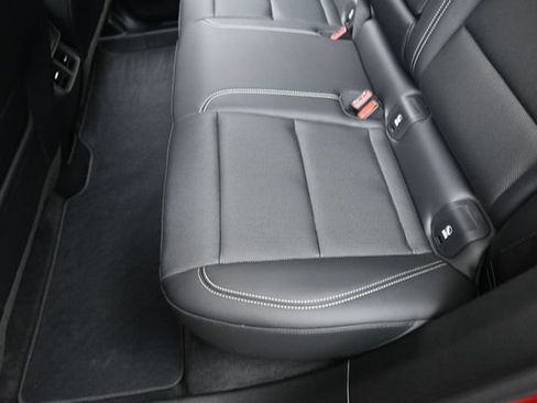 Certified 2026 GMC Terrain Elevation w/ Elevation Premium Package FWD image 22