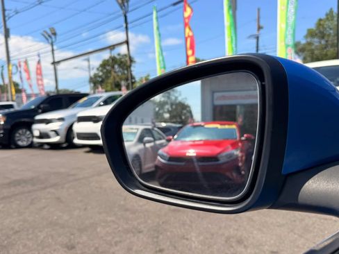 Used 2023 Nissan Sentra SV FWD image 28