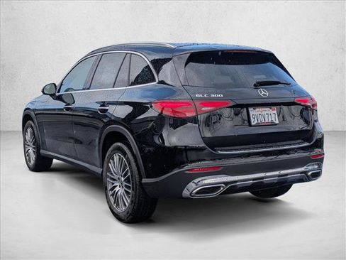 Certified 2026 Mercedes-Benz GLC 300 image 8