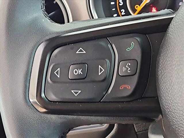 Used 2023 Jeep Gladiator Sport AWD/4WD image 22