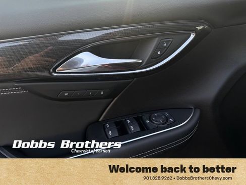 Used 2023 Buick Envision Essence w/ Sport Touring Package FWD image 15