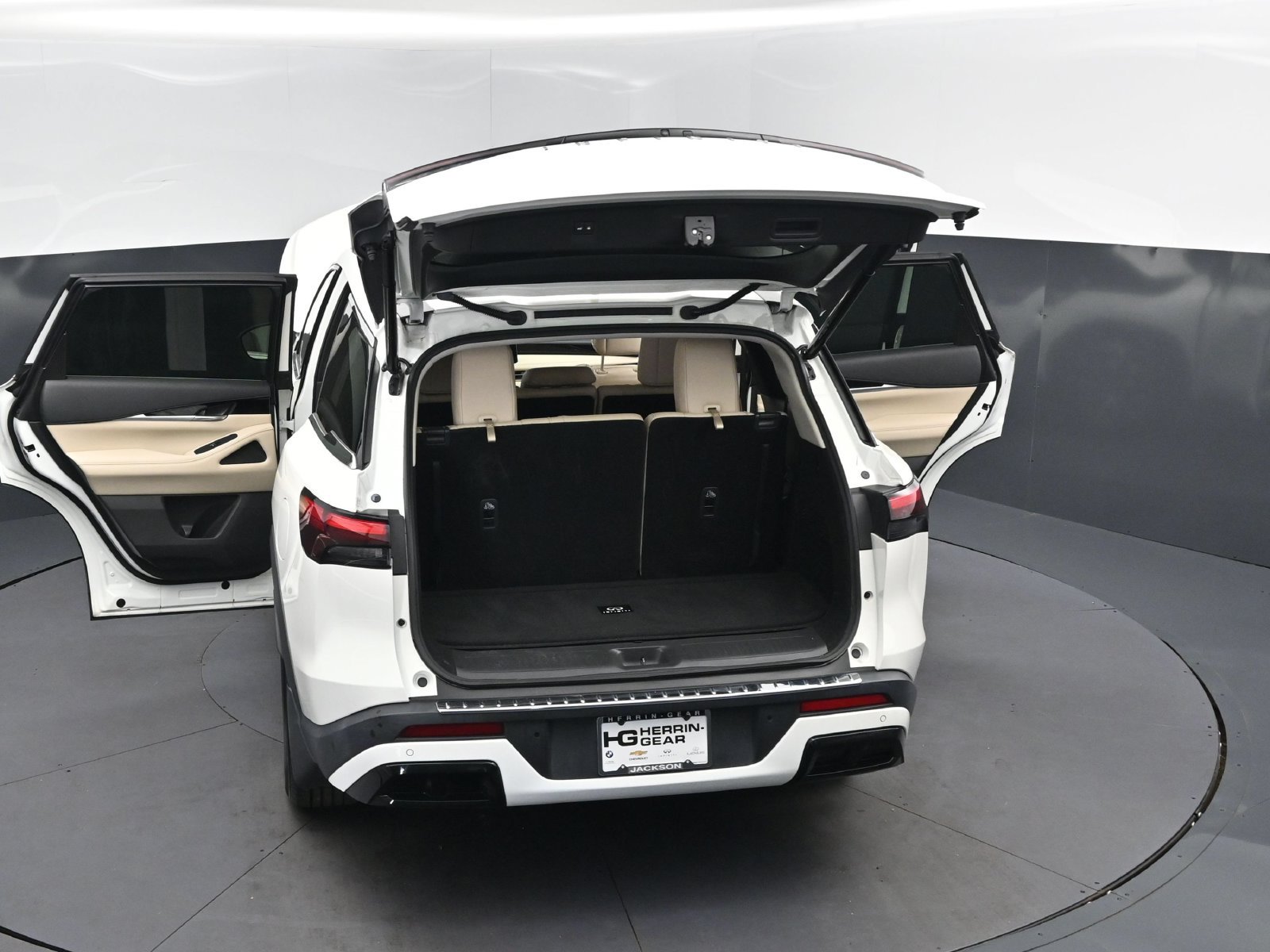 Used 2024 INFINITI QX60 Pure w/ Cargo Package FWD image 48