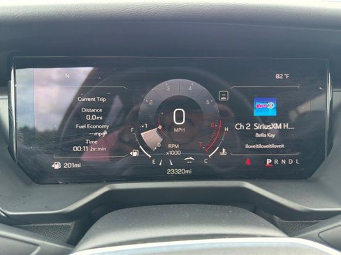Used 2026 GMC Acadia Elevation w/ Elevation Premium Package FWD image 31