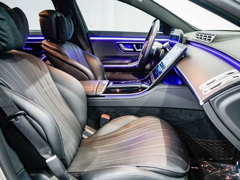 Certified 2022 Mercedes-Benz S 500 4MATIC image 16