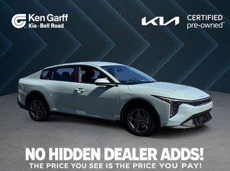Used 2025 Kia K4 FWD video 1