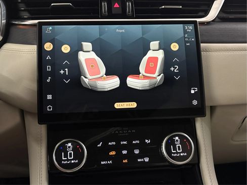 Used 2021 Jaguar F-PACE R-Dynamic S AWD/4WD image 43