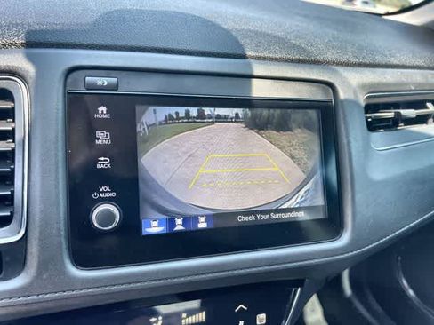 Used 2022 Honda HR-V EX image 26