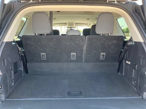 Used 2025 Ford Expedition Active RWD image 13
