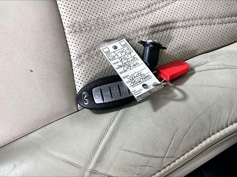 Used 2017 INFINITI QX60 FWD w/ Deluxe Technology Package image 10