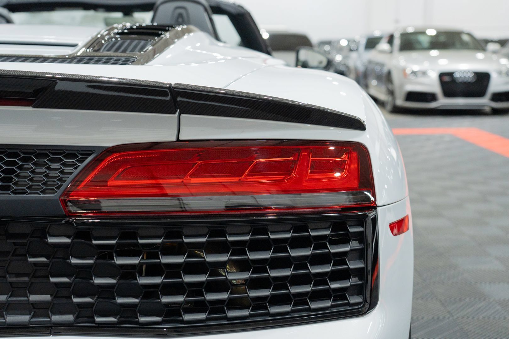Used 2020 Audi R8 V10 performance AWD/4WD image 12