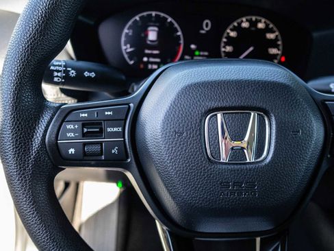 Used 2024 Honda HR-V LX image 35