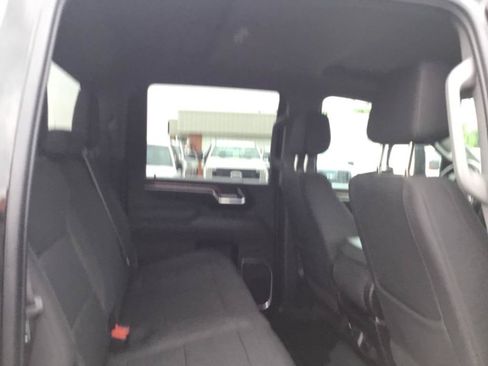 Used 2025 Chevrolet Silverado 2500 LT w/ Trail Boss Package AWD/4WD image 40