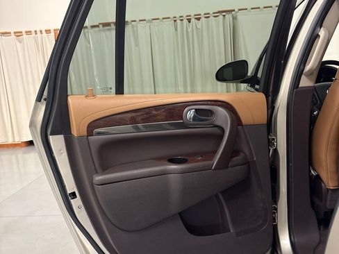 Used 2015 Buick Enclave Leather FWD image 22