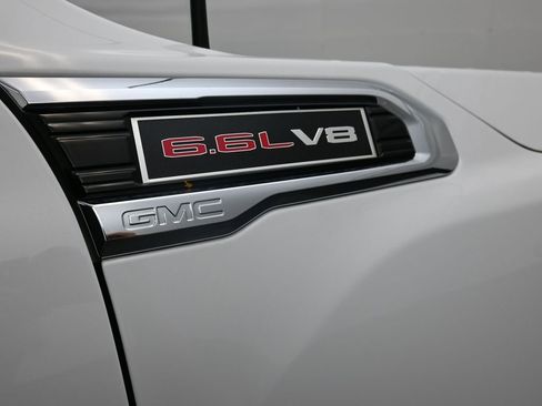 Used 2022 GMC Sierra 2500 Pro w/ Convenience Package image 2